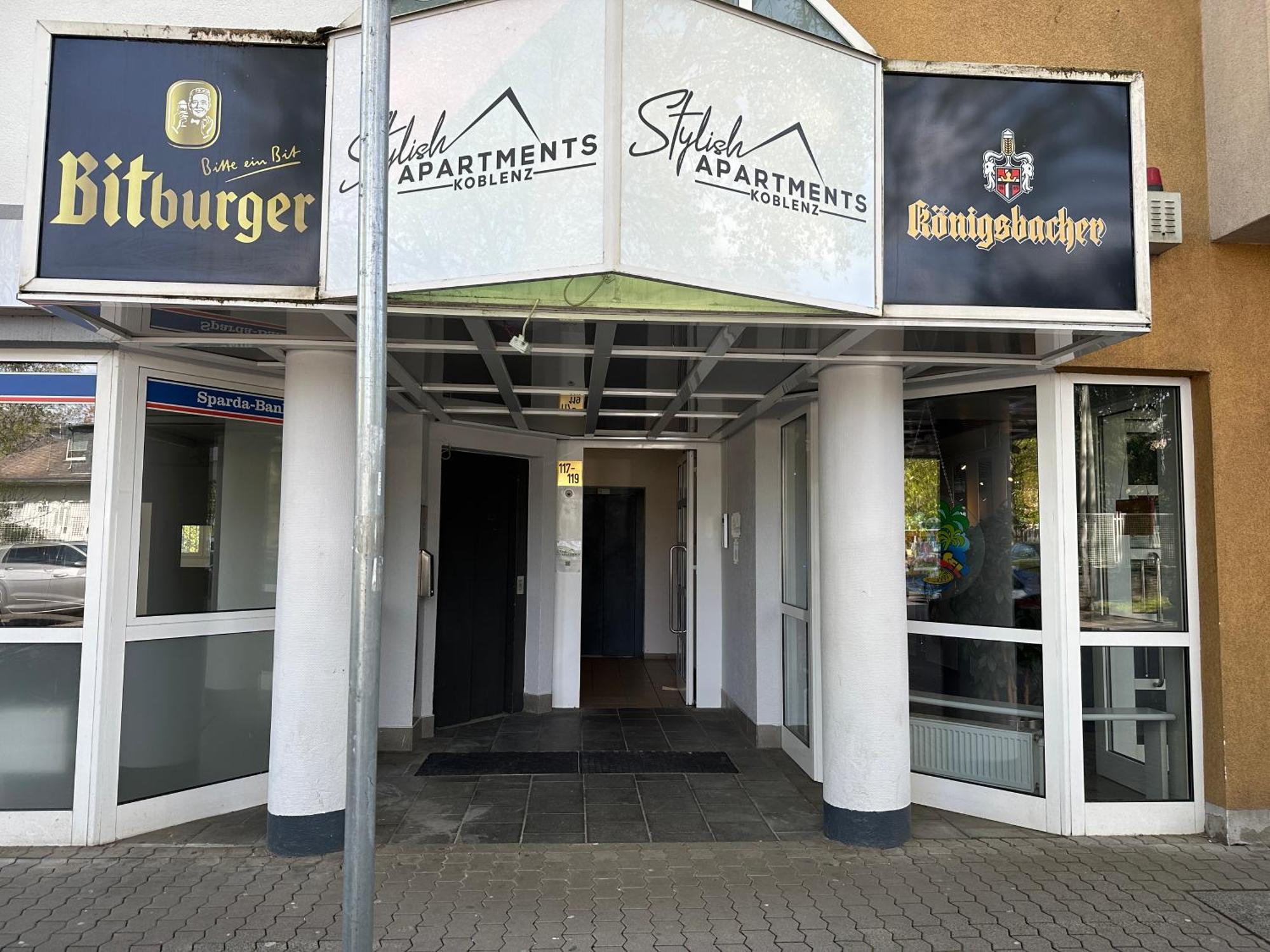 African-Style Apartment - Stadtnah, Parkplatz, E-Ladestation Fuer Auto & Fahrraeder, Gitterbox Fuer Fahrraeder, Fitnessstudio Кобленц Екстер'єр фото